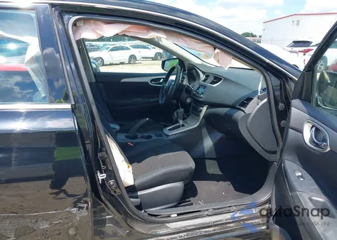 2015 Nissan Sentra S z USA, uszkodzony, nr VIN 3N1AB7AP6FY280804